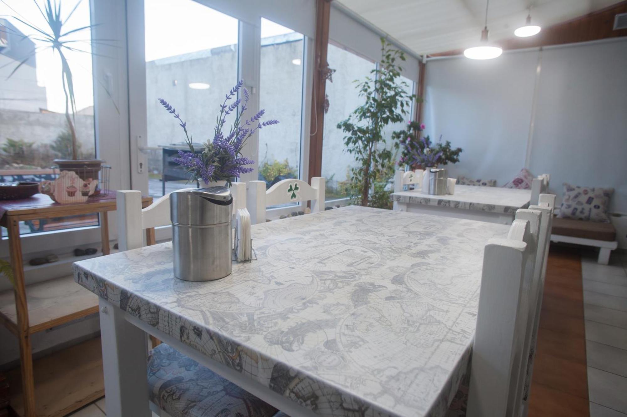 Isla Bella Bed & Breakfast Ushuaia Ngoại thất bức ảnh
